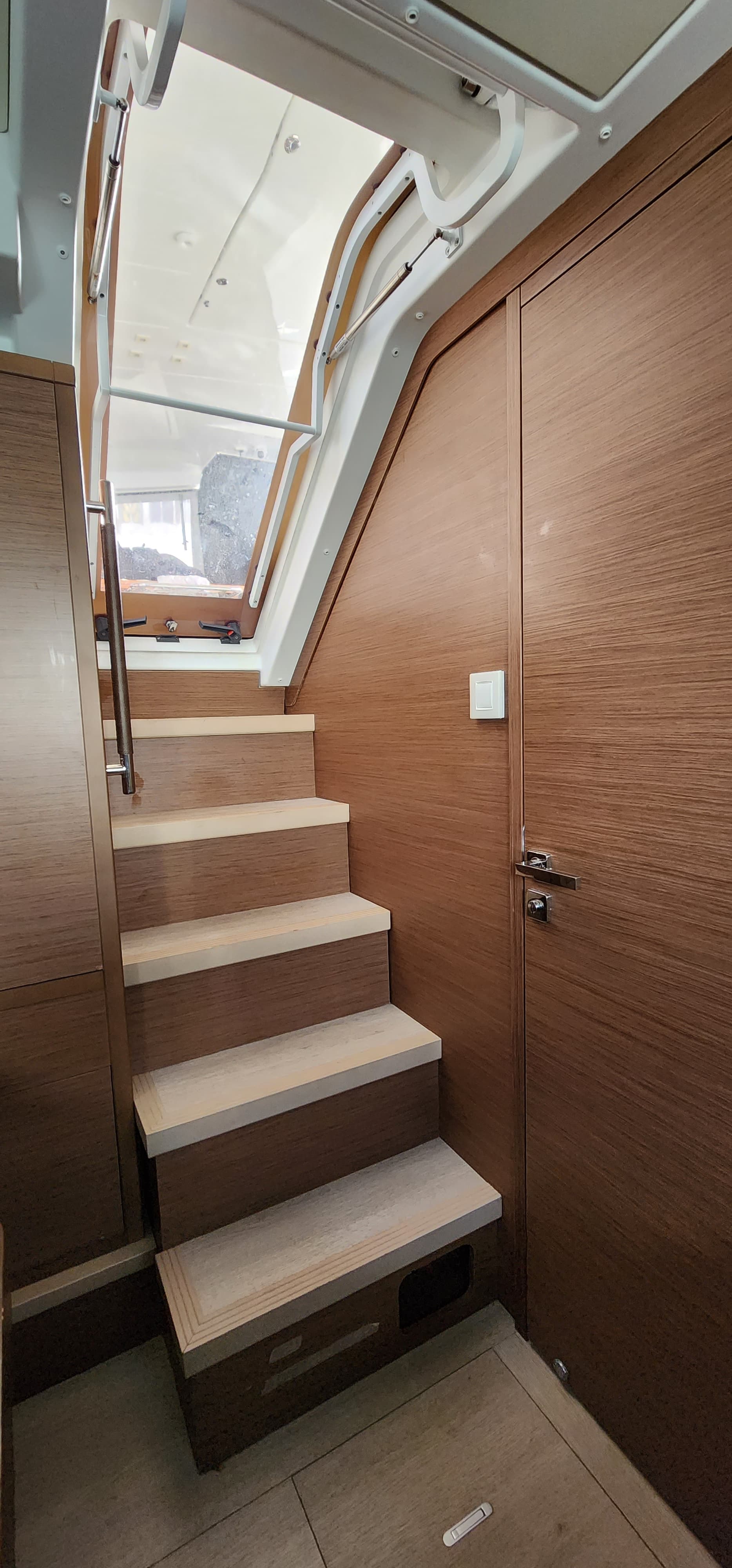 Lagoon 52F Tamiro – bilde 5 av 57
