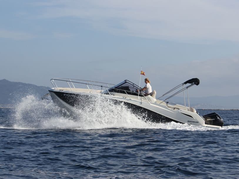 Quicksilver Activ 875 Sundeck Alice