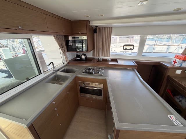 Lagoon 450 Fly SILICIA – bilde 2 av 20