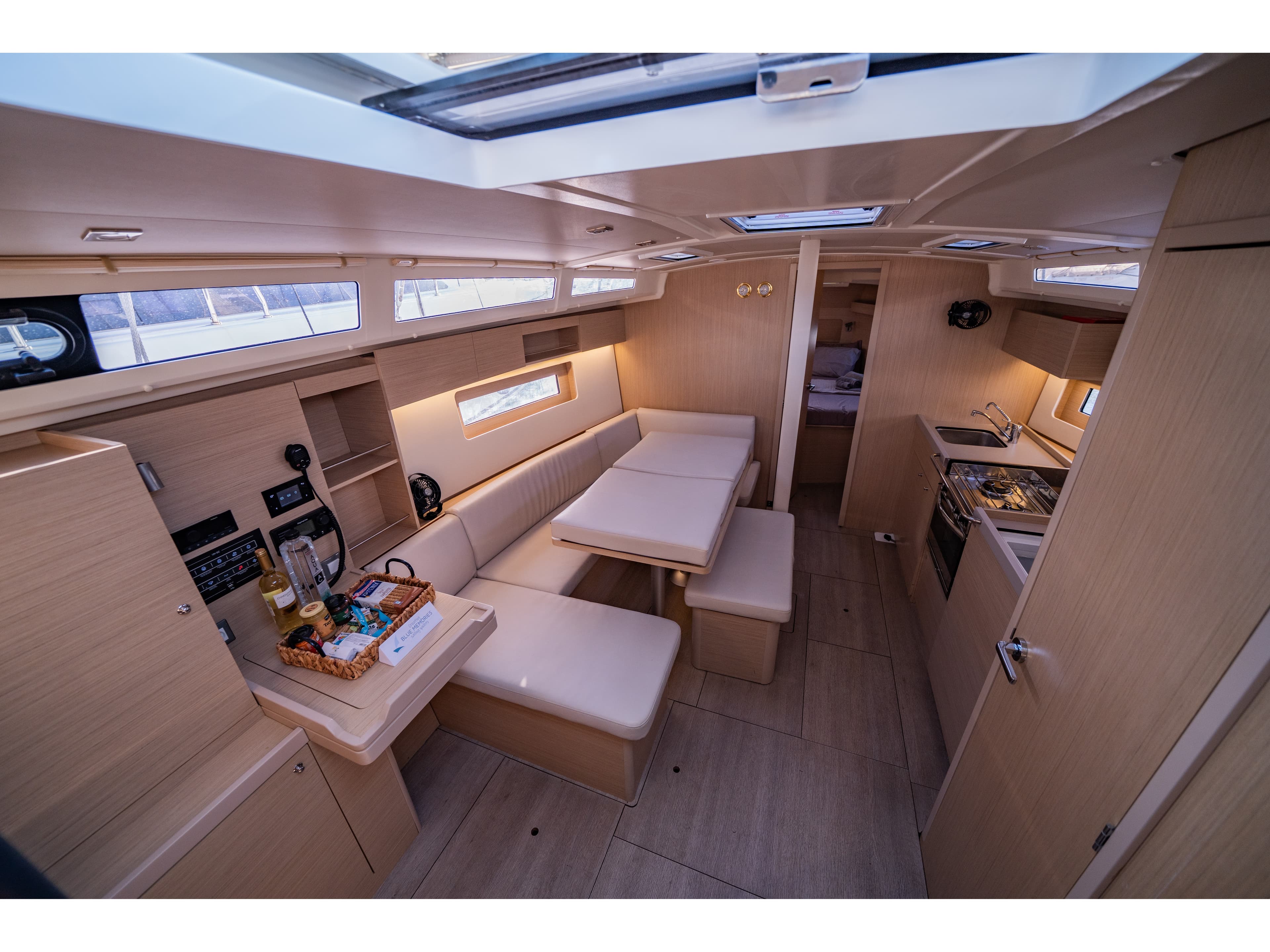 Beneteau Oceanis 37.1 PIPERI – bilde 2 av 20