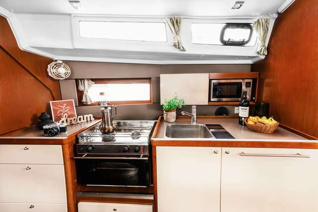 Beneteau Oceanis 38 HAPPY – bilde 5 av 36