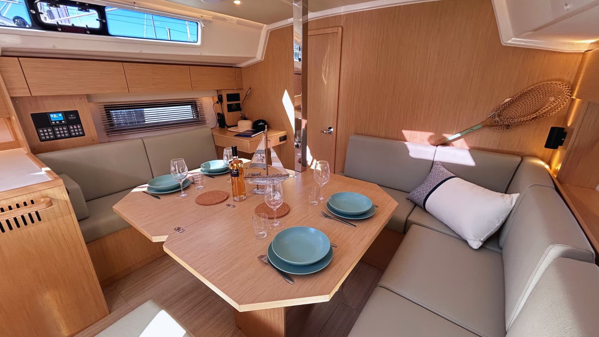 Bavaria C42 Ti Dodo IV – bilde 4 av 16
