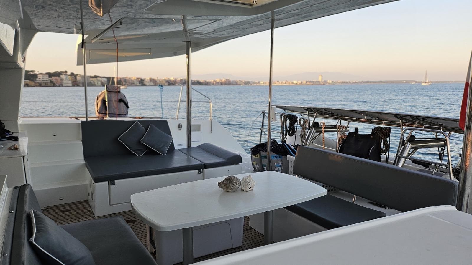 Lagoon 450 Fly Corona Borealis – bilde 5 av 18