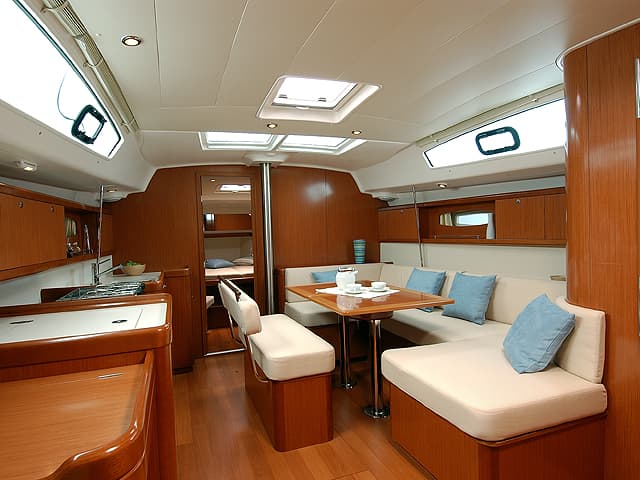 Beneteau Oceanis 43 Alcor – bilde 3 av 3