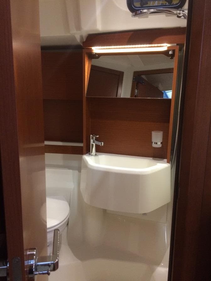 Beneteau Oceanis 51.1 Ef Zin – bilde 4 av 22