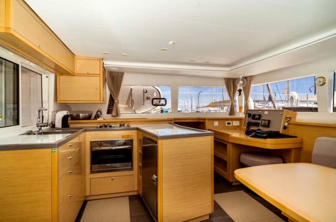 Lagoon 450 Fly PaSEAon – bilde 2 av 20