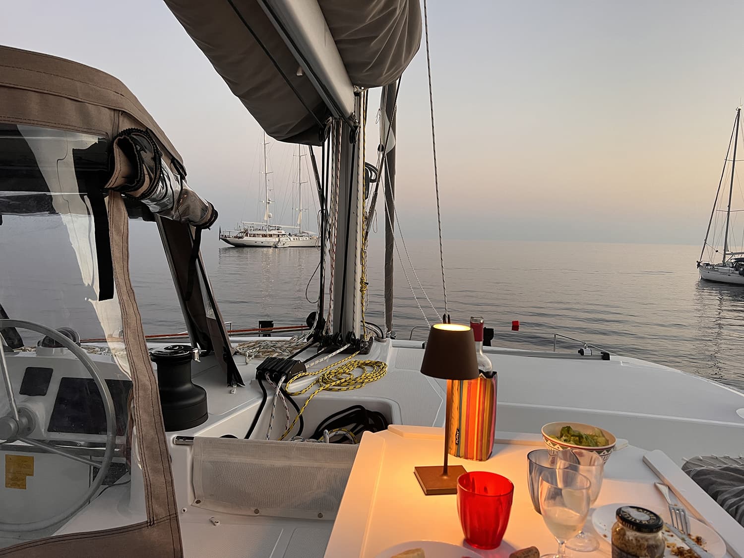 Bali 4.4 BLISS LUXURY CATAMARAN – bilde 3 av 18