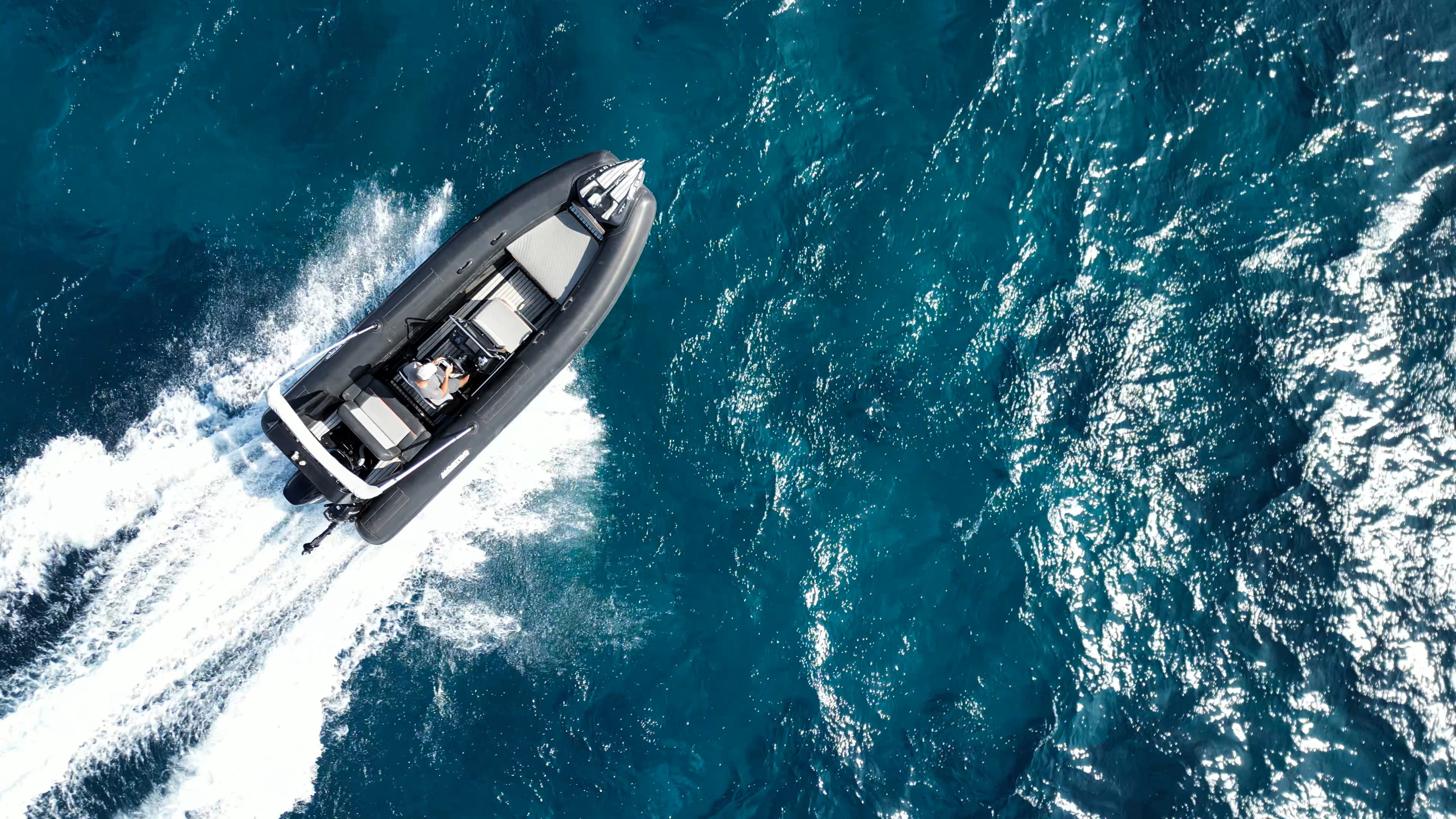 Motorboat Triton – bilde 2 av 13