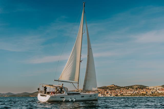 Beneteau Oceanis 45 THEIA – bilde 4 av 37