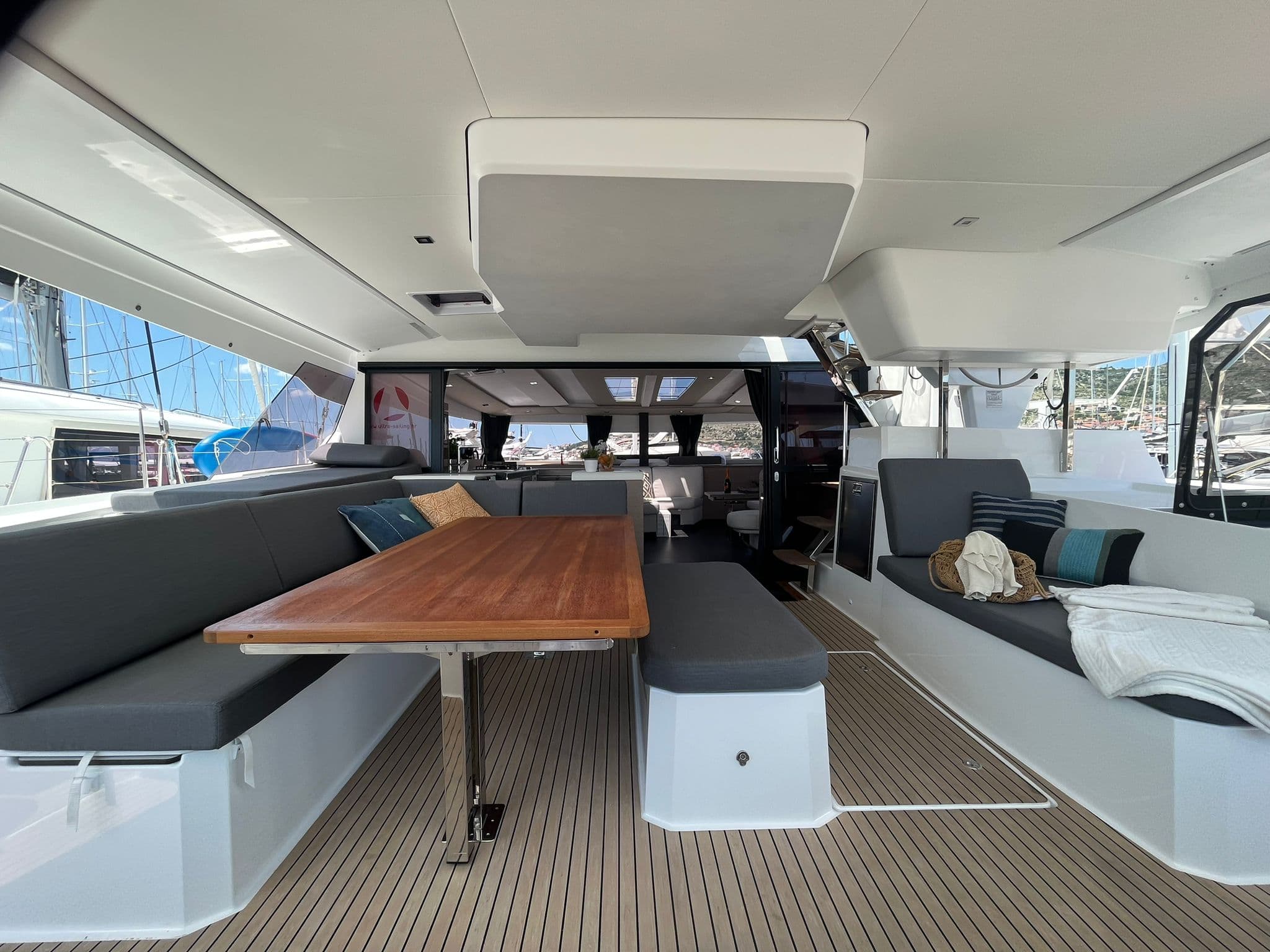 Fountaine Pajot Aura 51 COSMOS – bilde 4 av 31