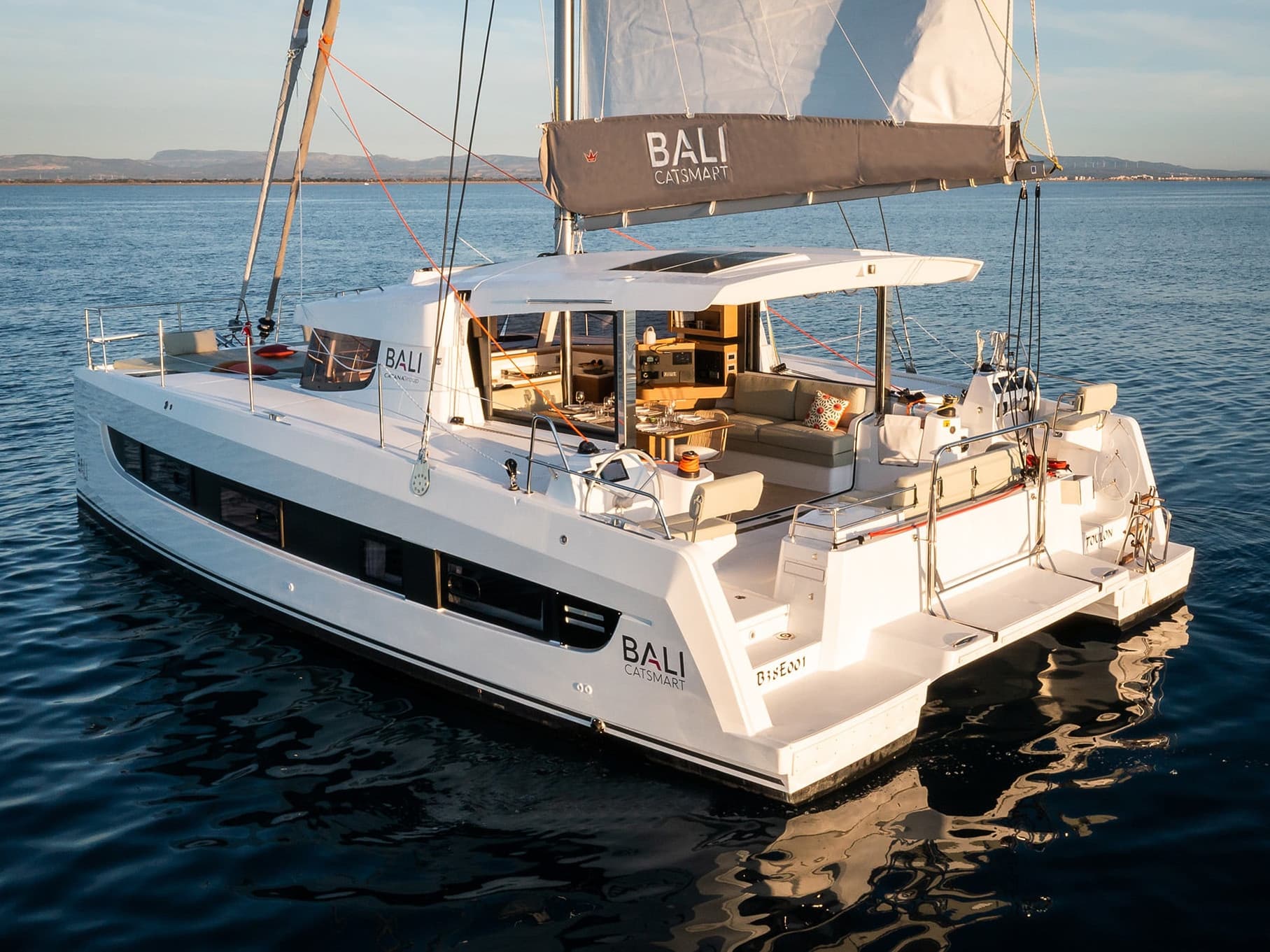 Bali Catsmart Marestrella (Pax 10)
