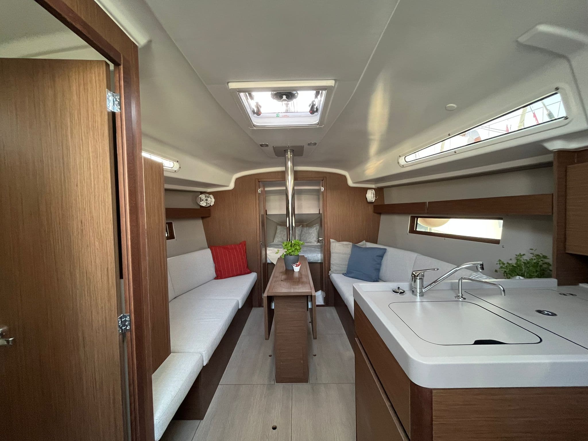 Beneteau Oceanis 34.1 ROOKIE – bilde 4 av 39