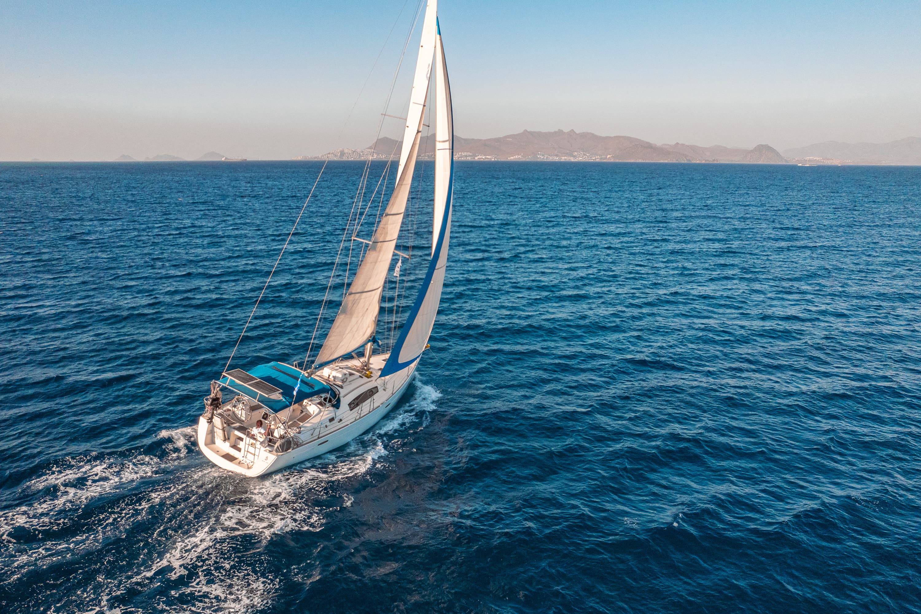 Beneteau Oceanis 43 Belamour – bilde 2 av 22