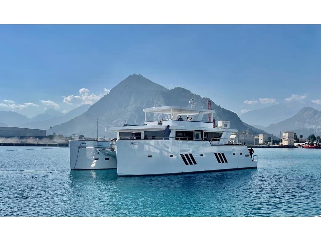 Ocean Beast 65 Inka