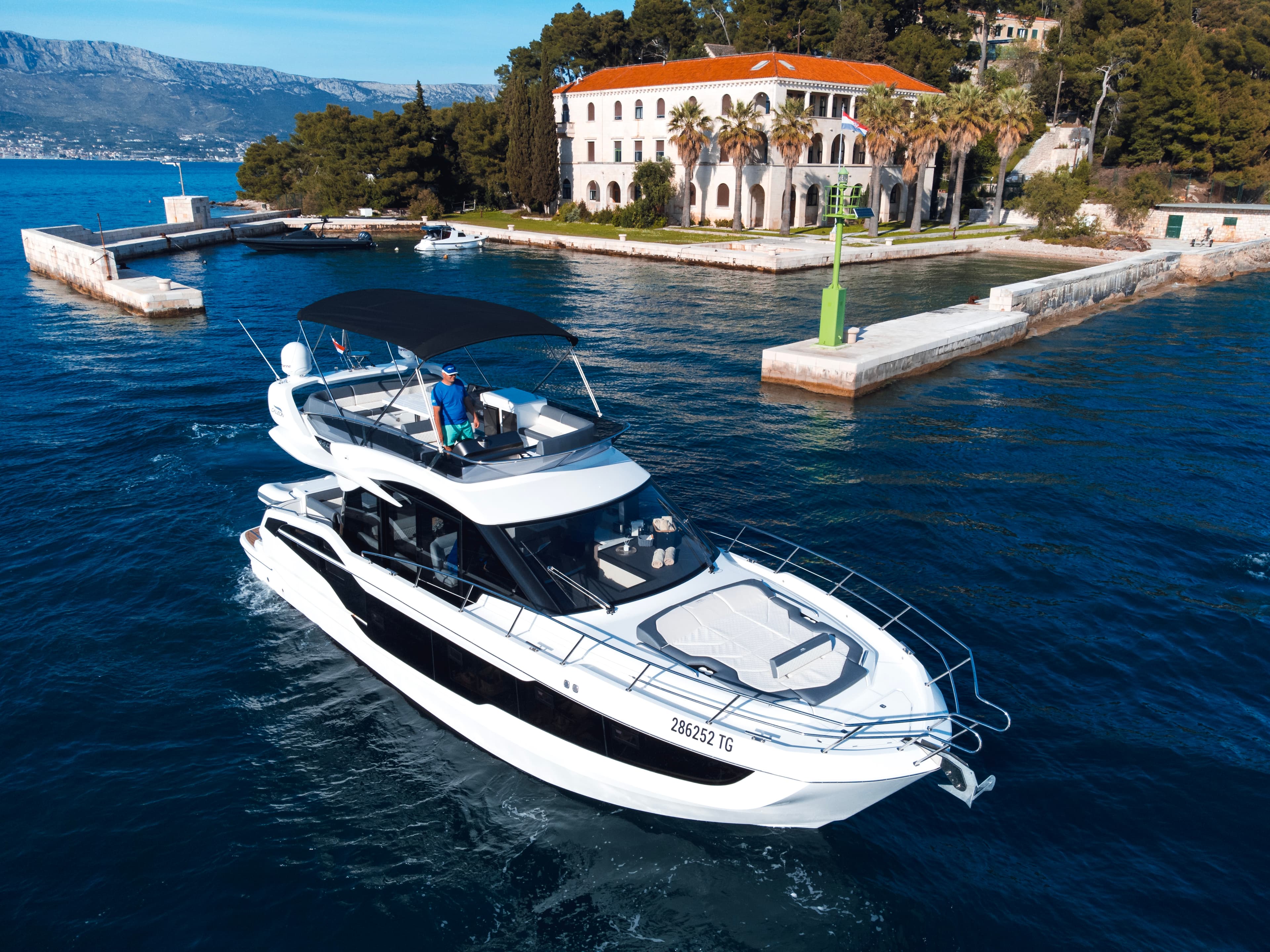 Galeon 440 Fly Premium – bilde 4 av 44