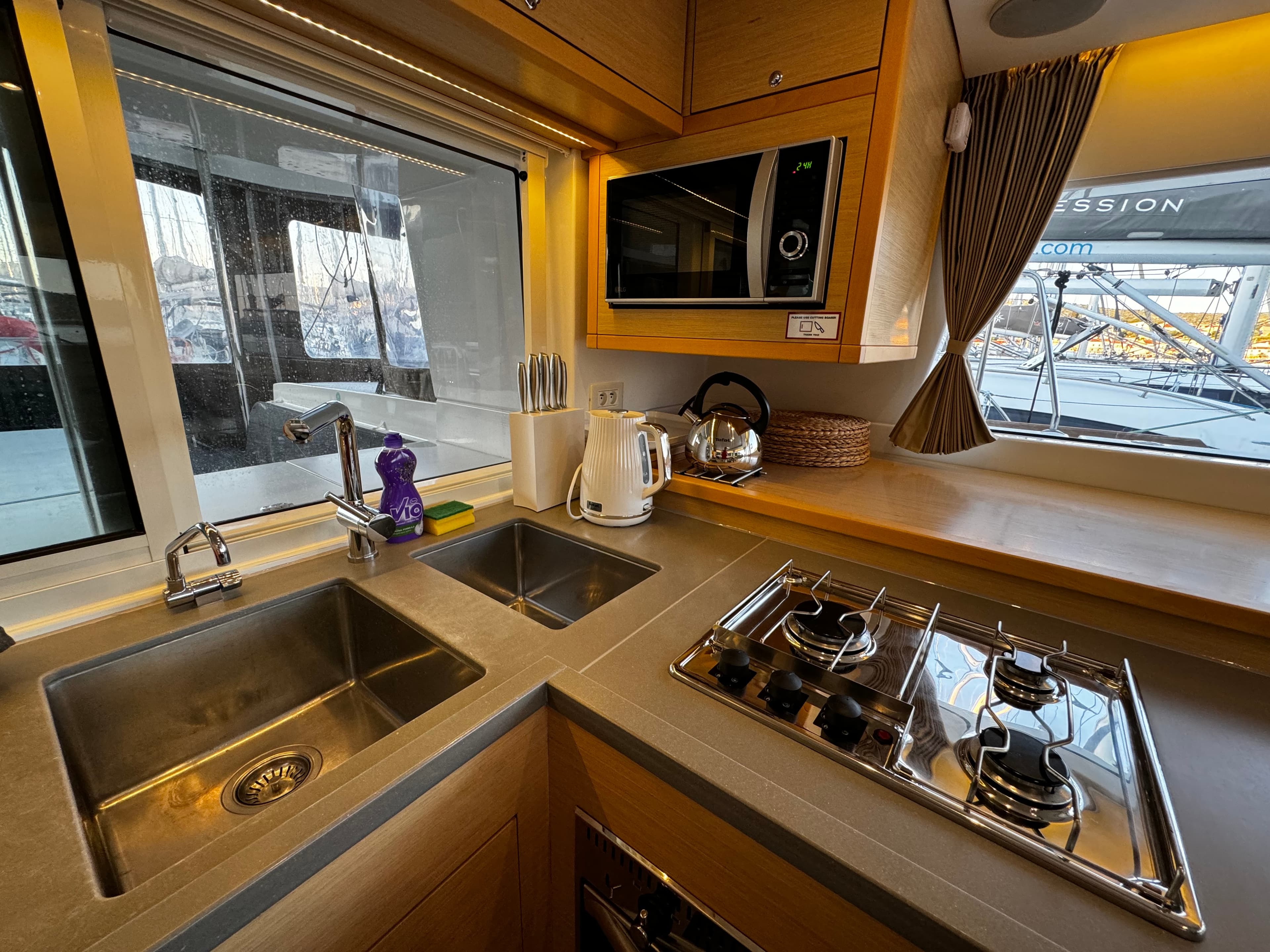 Lagoon 450 Fly Kat el Mar – bilde 5 av 38