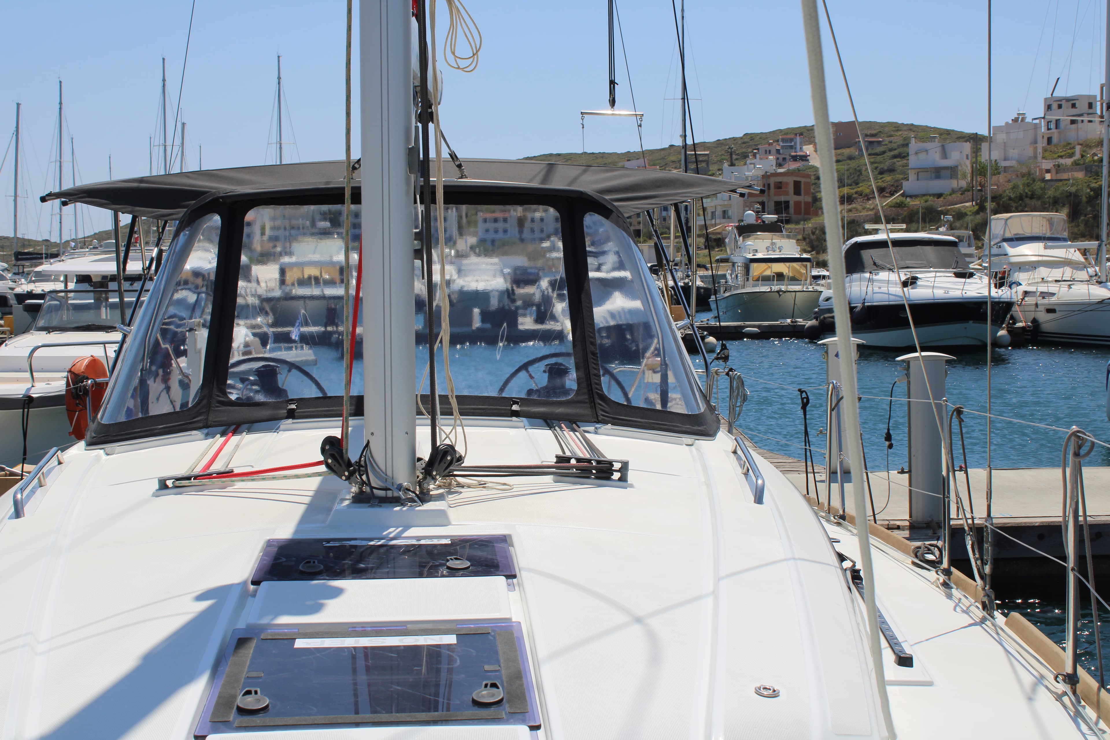 Beneteau Oceanis 38.1 Zeus – bilde 5 av 9