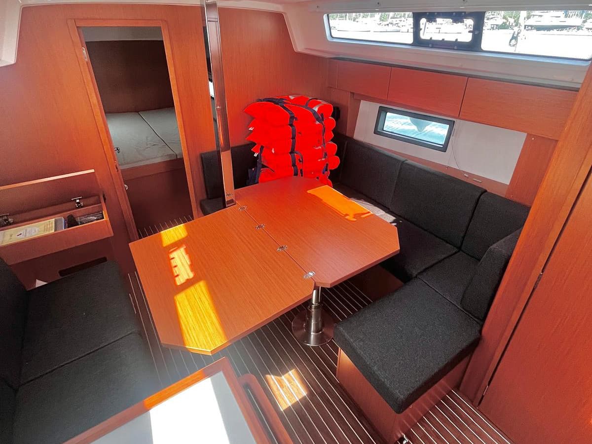 Bavaria C38 ARYA – bilde 2 av 18