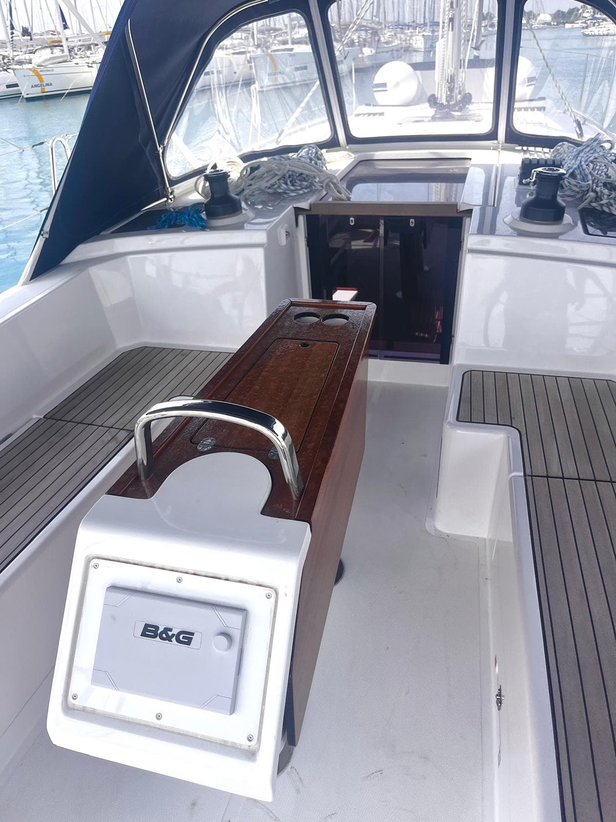 Bavaria C38 ARYA – bilde 4 av 18