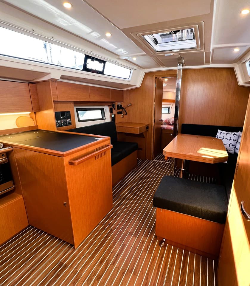 Bavaria C38 Wind Dancer – bilde 4 av 27