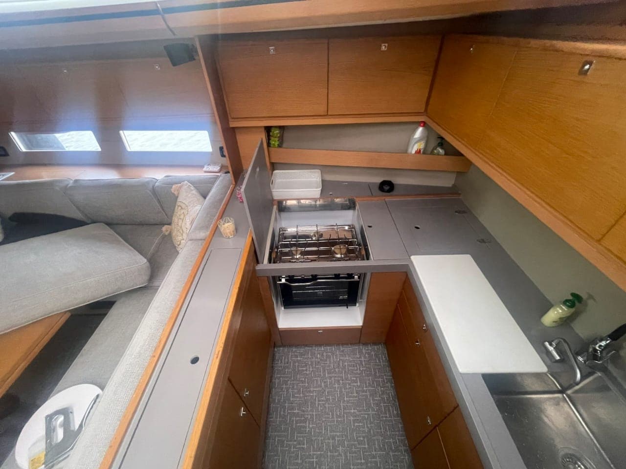 Dufour 560 Captain Leo – bilde 2 av 3