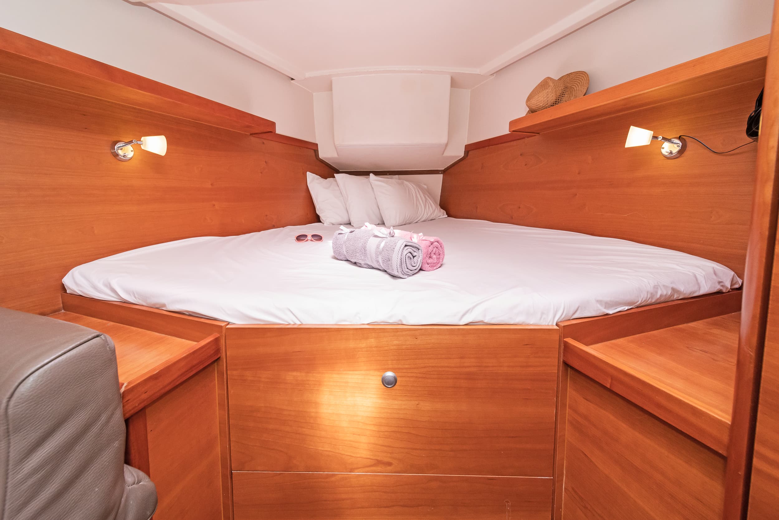 Hanse 430 Tria S – bilde 2 av 25
