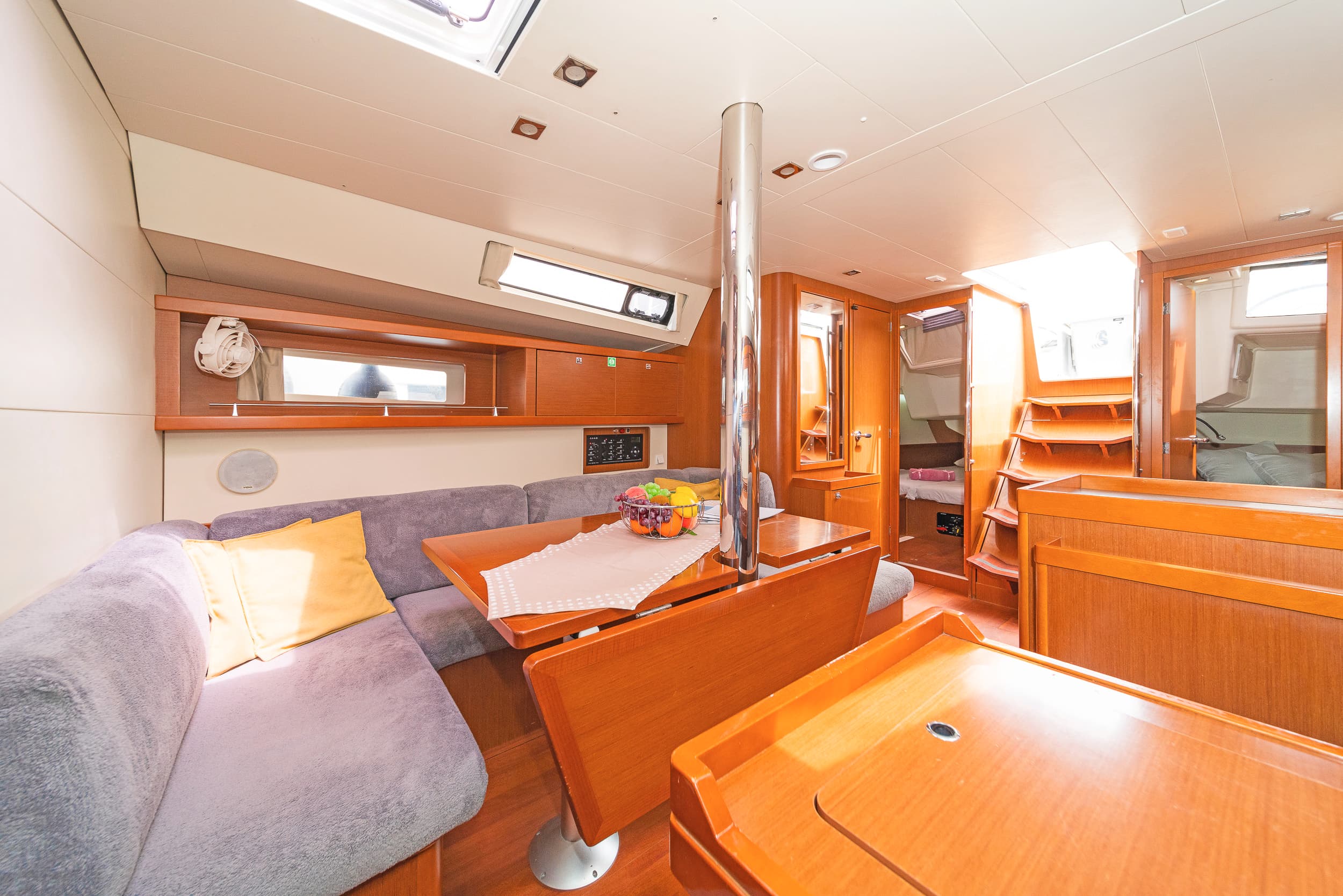Beneteau Oceanis 41 Huschel II – bilde 4 av 17