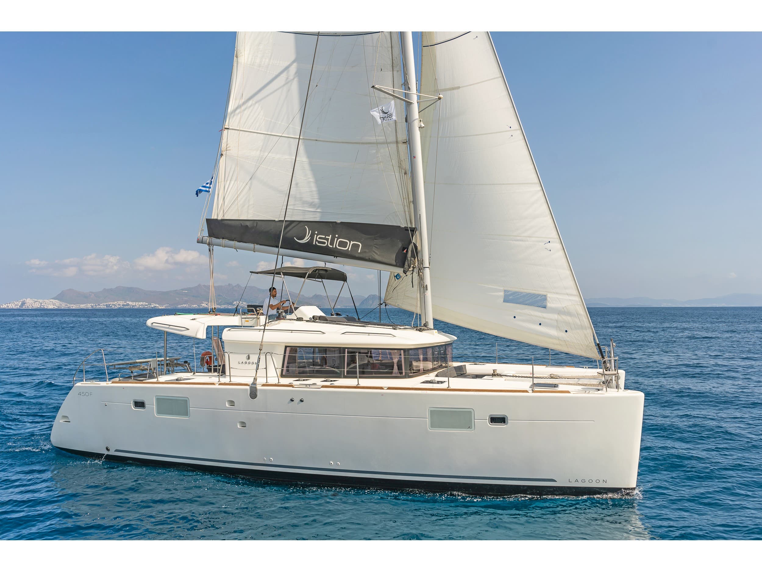 Lagoon 450 Fly Nemesis