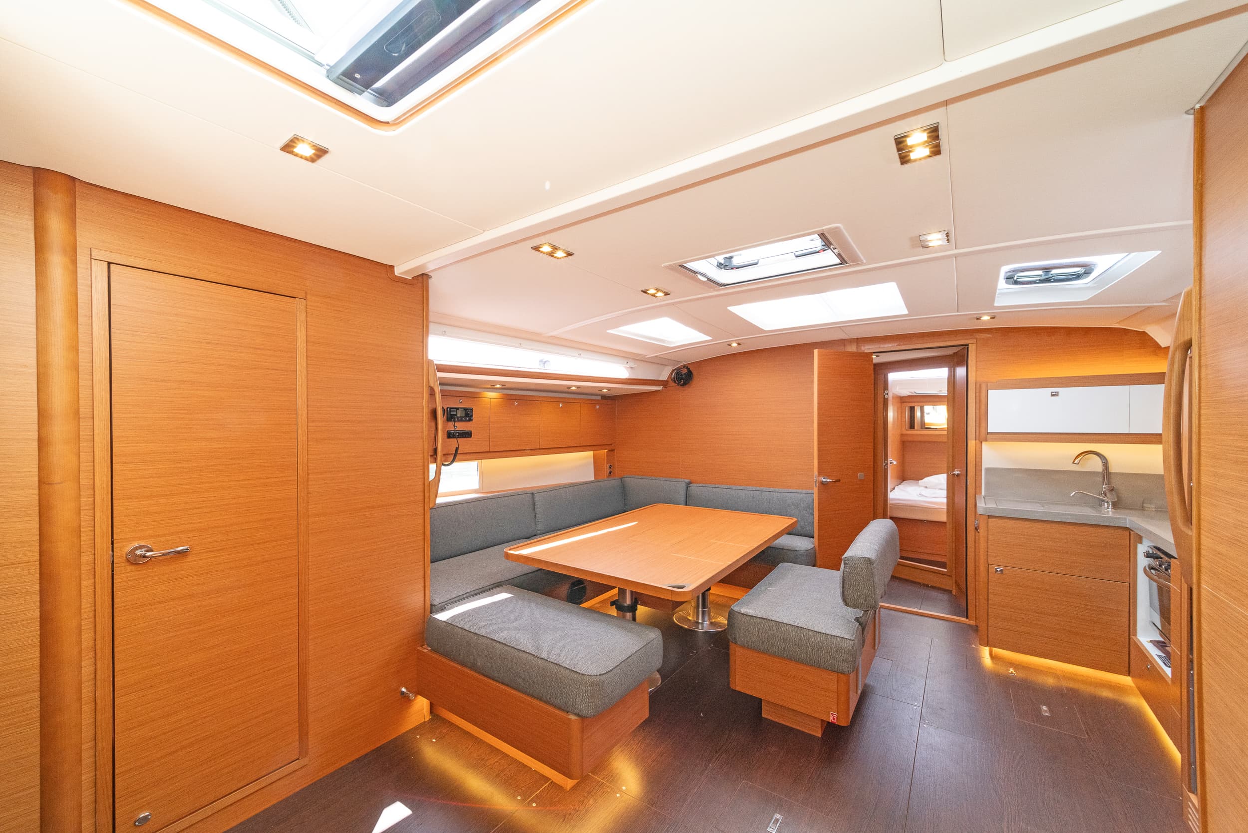 Dufour 470 Imagine – bilde 3 av 30