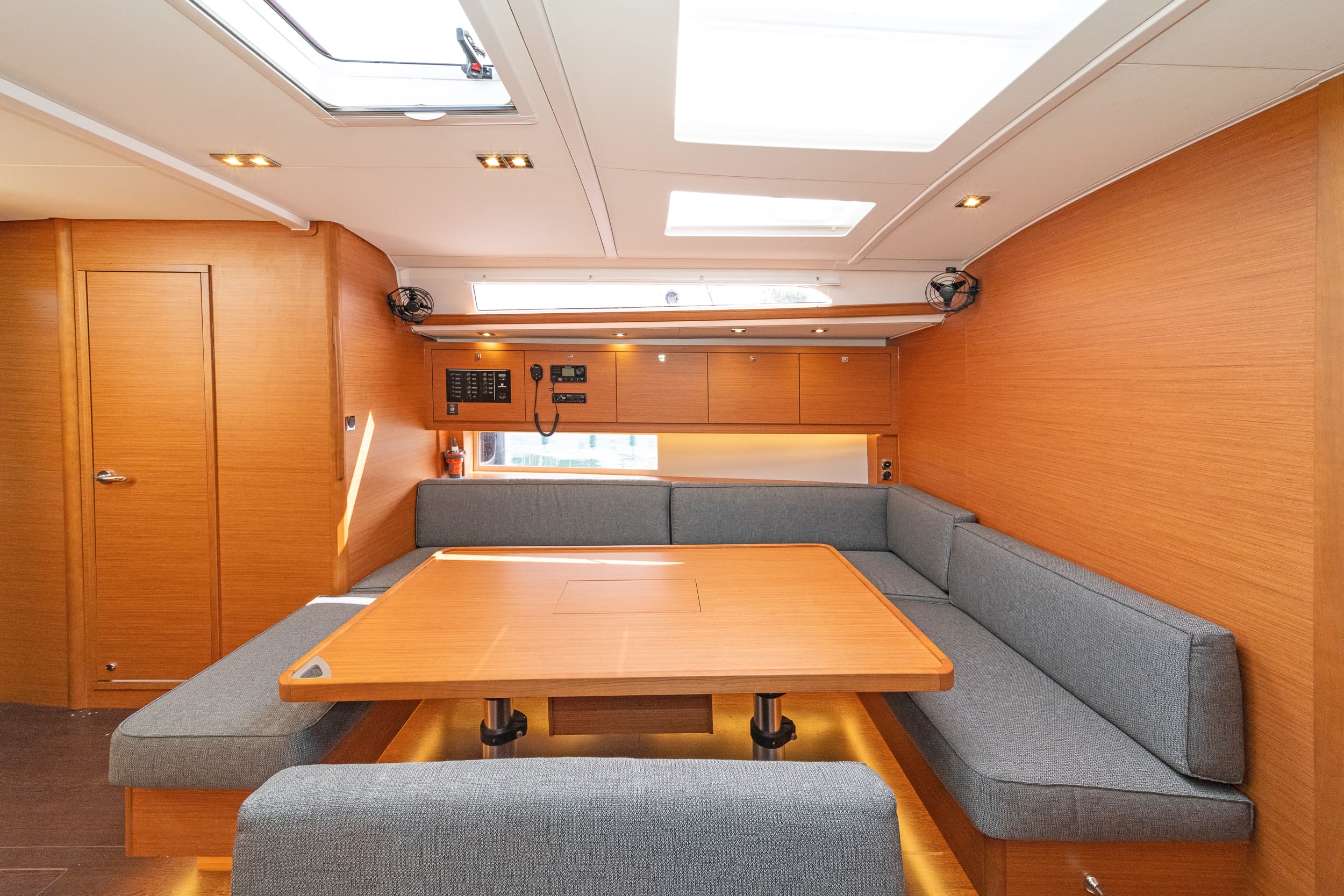 Dufour 470 Imagine – bilde 5 av 30