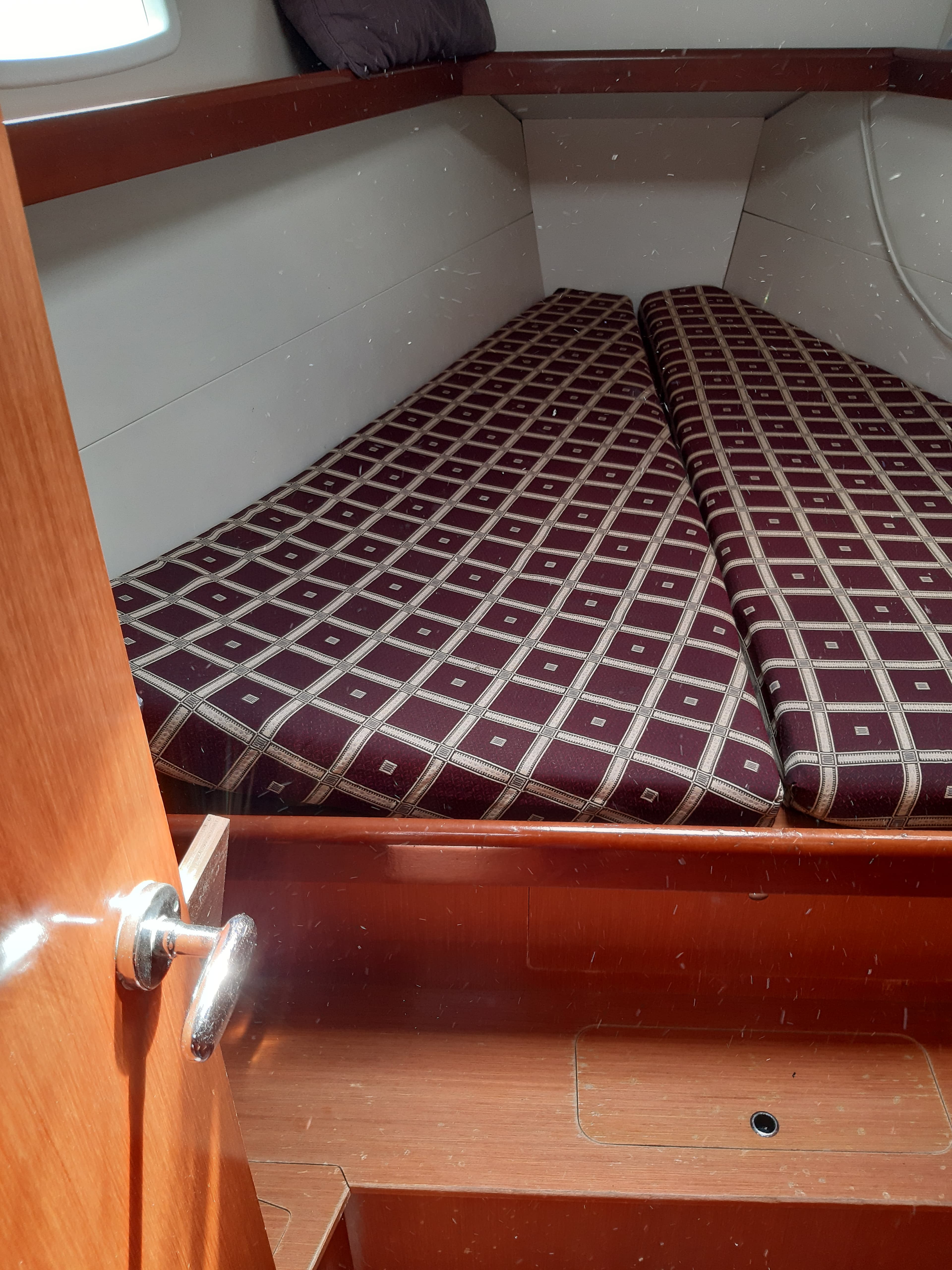 Beneteau Oceanis 43 Sifnos 43.1 – bilde 5 av 7