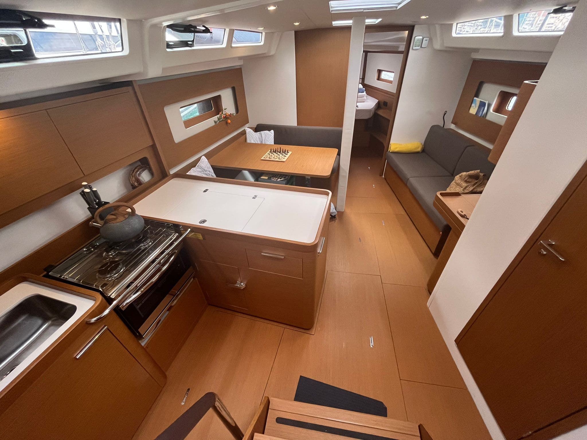 Beneteau First 44 CHECKMATE – bilde 2 av 28