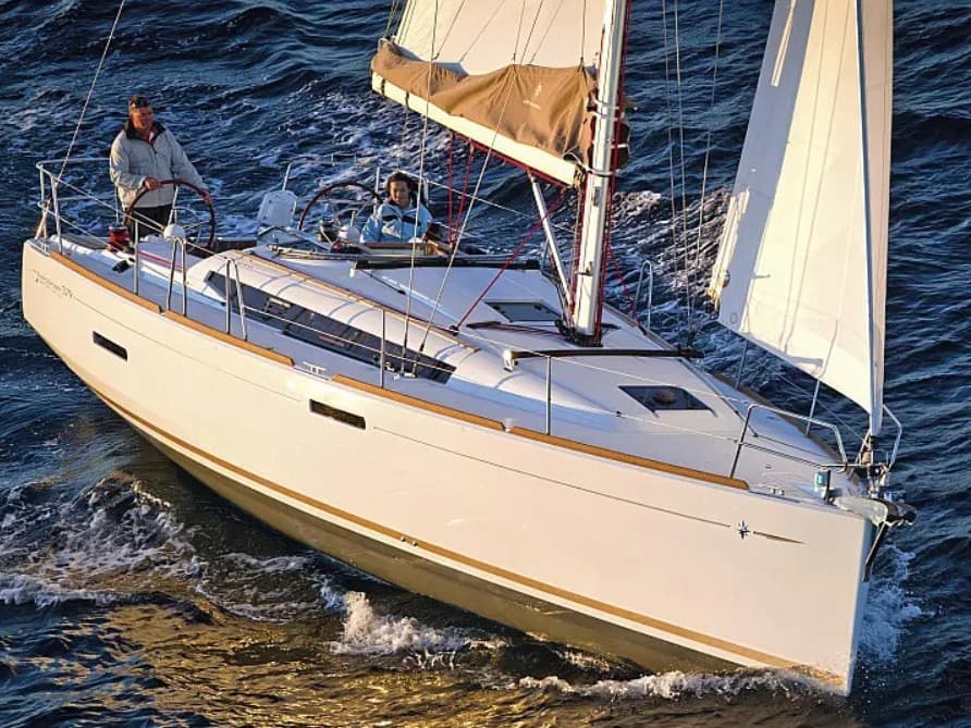 Jeanneau Sun Odyssey 379 OYSTER SHELL