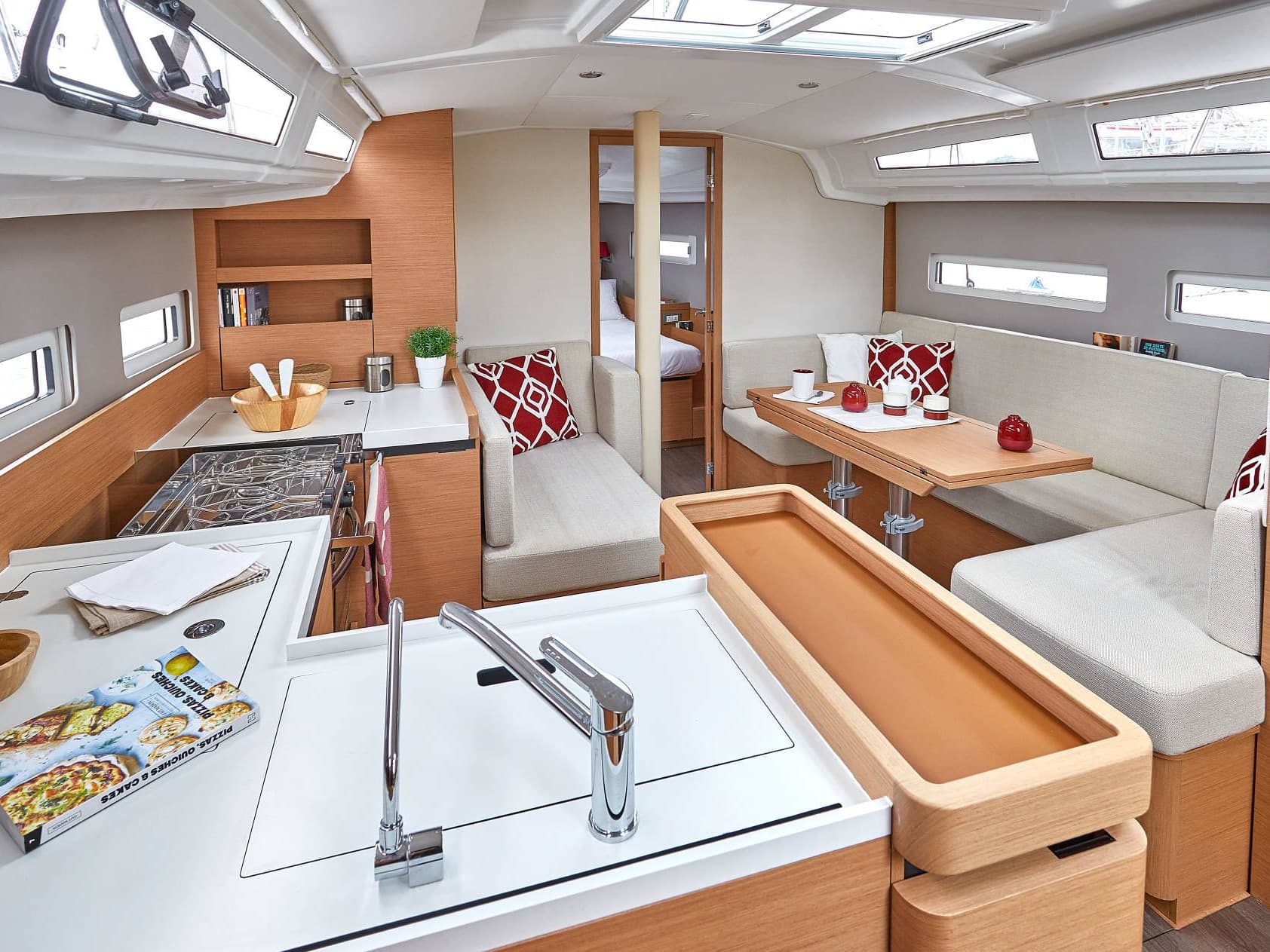 Jeanneau Sun Odyssey 410 Night Flower – bilde 2 av 3