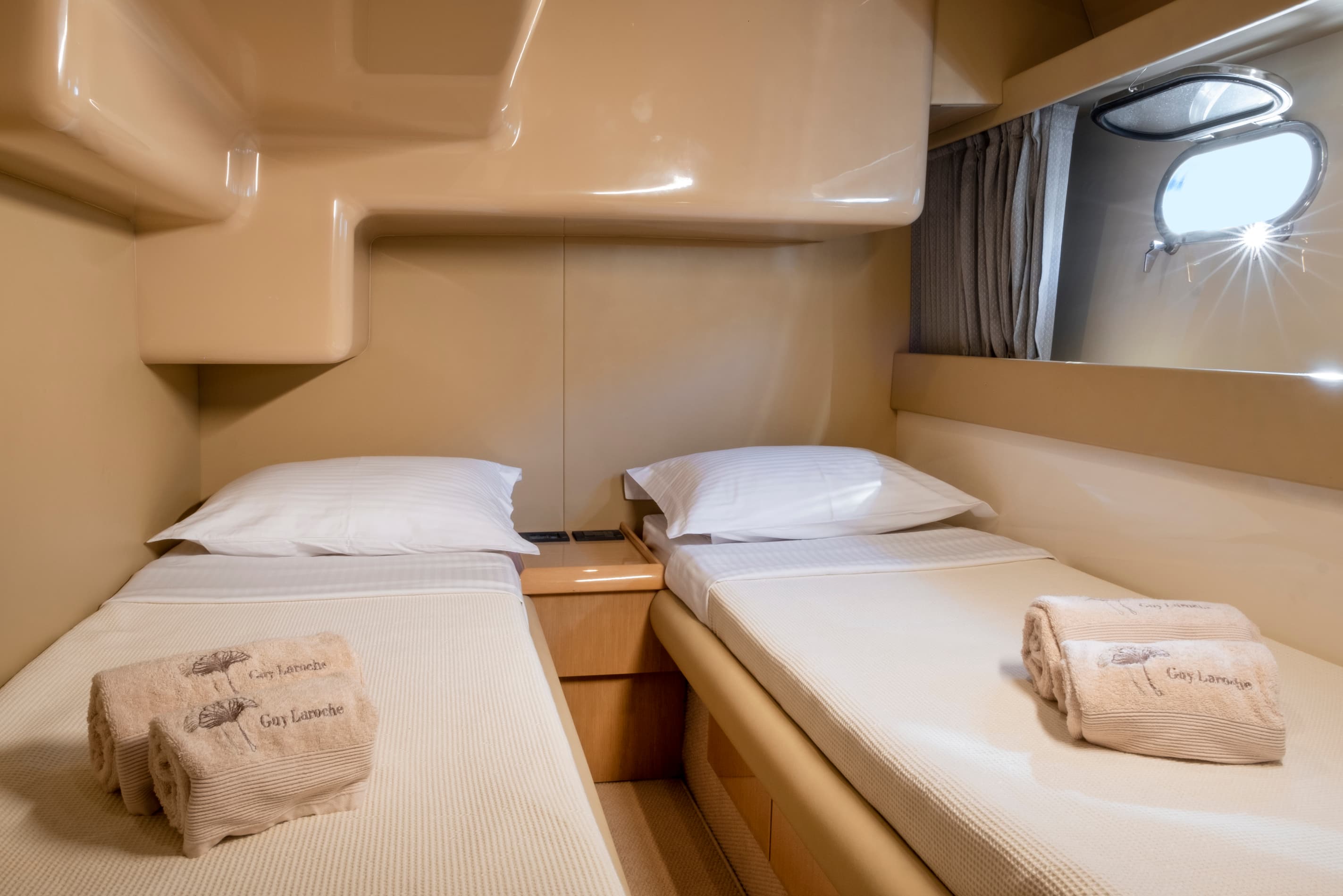 Ferretti 480 Arabella – bilde 4 av 25