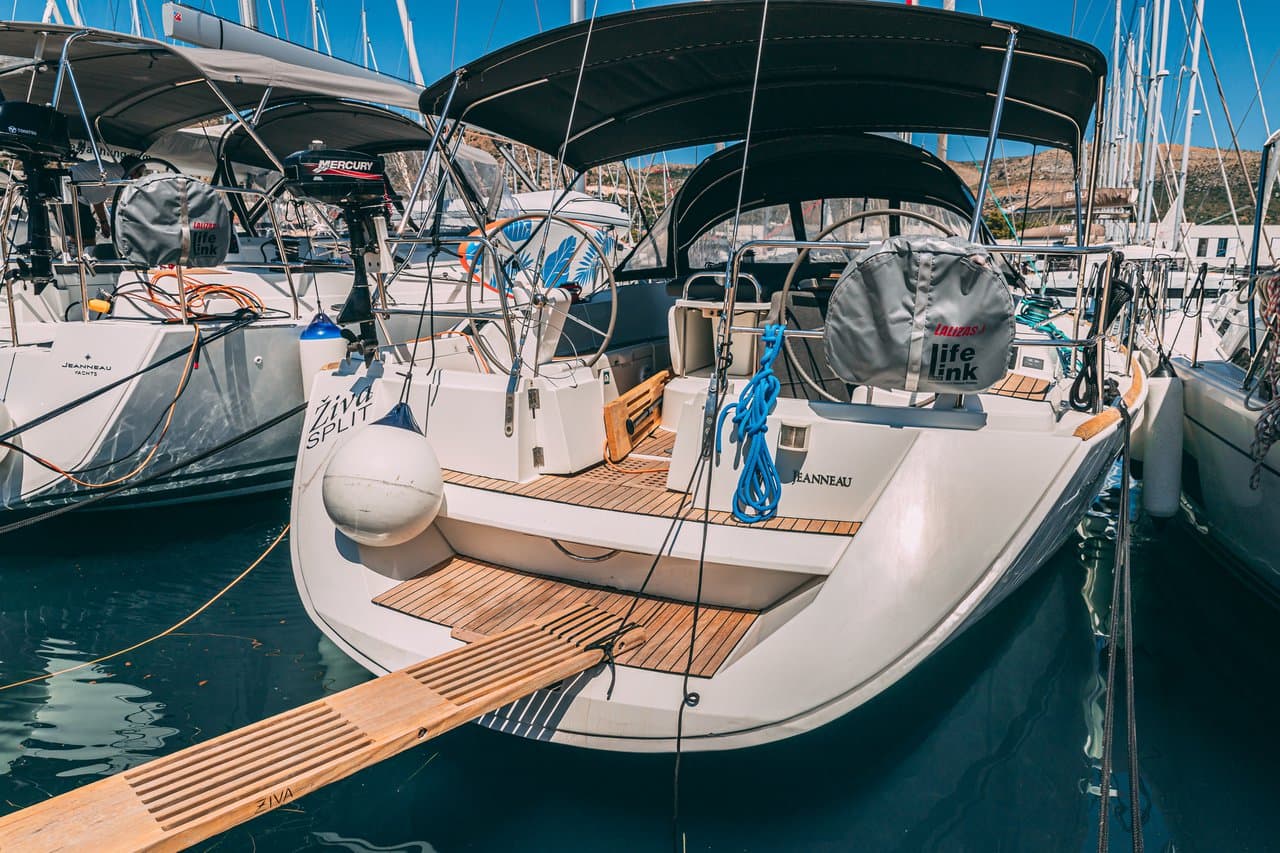 Jeanneau Sun Odyssey 49 Ziva – bilde 3 av 16