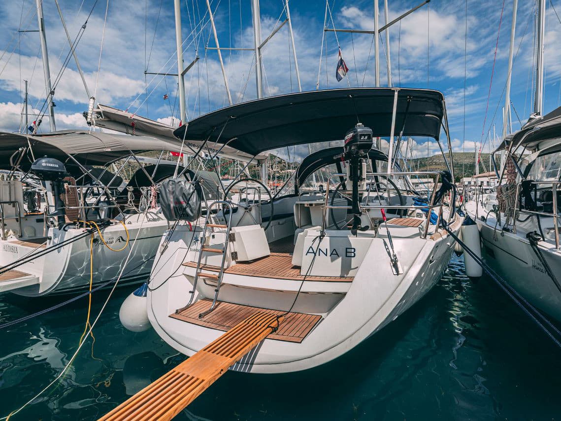 Jeanneau Sun Odyssey 49i Ana B