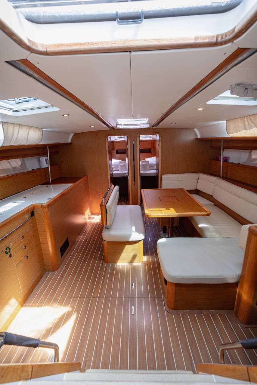 Jeanneau Sun Odyssey 49i Ana B – bilde 2 av 13