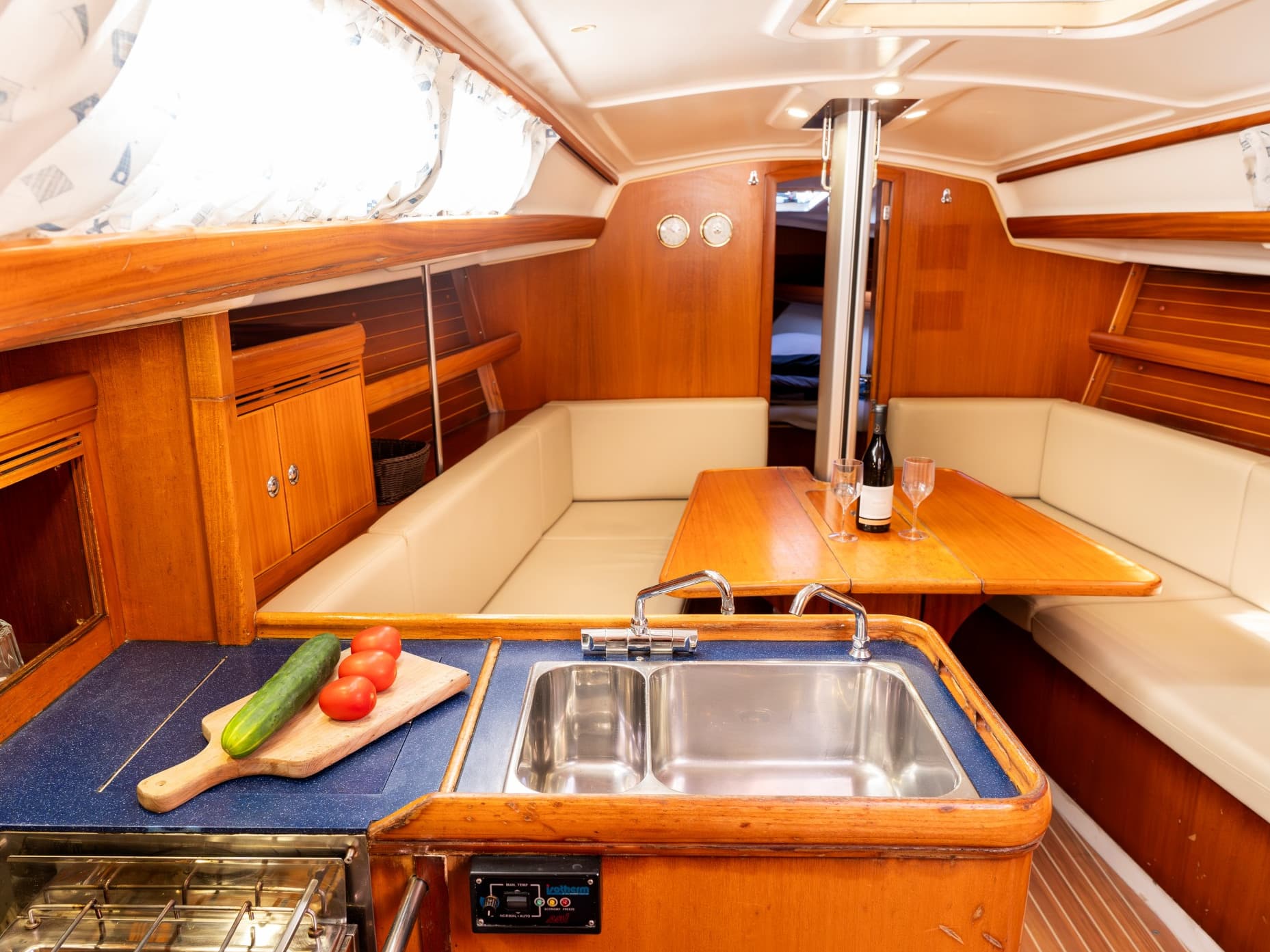 Elan 333 Brina – bilde 5 av 19