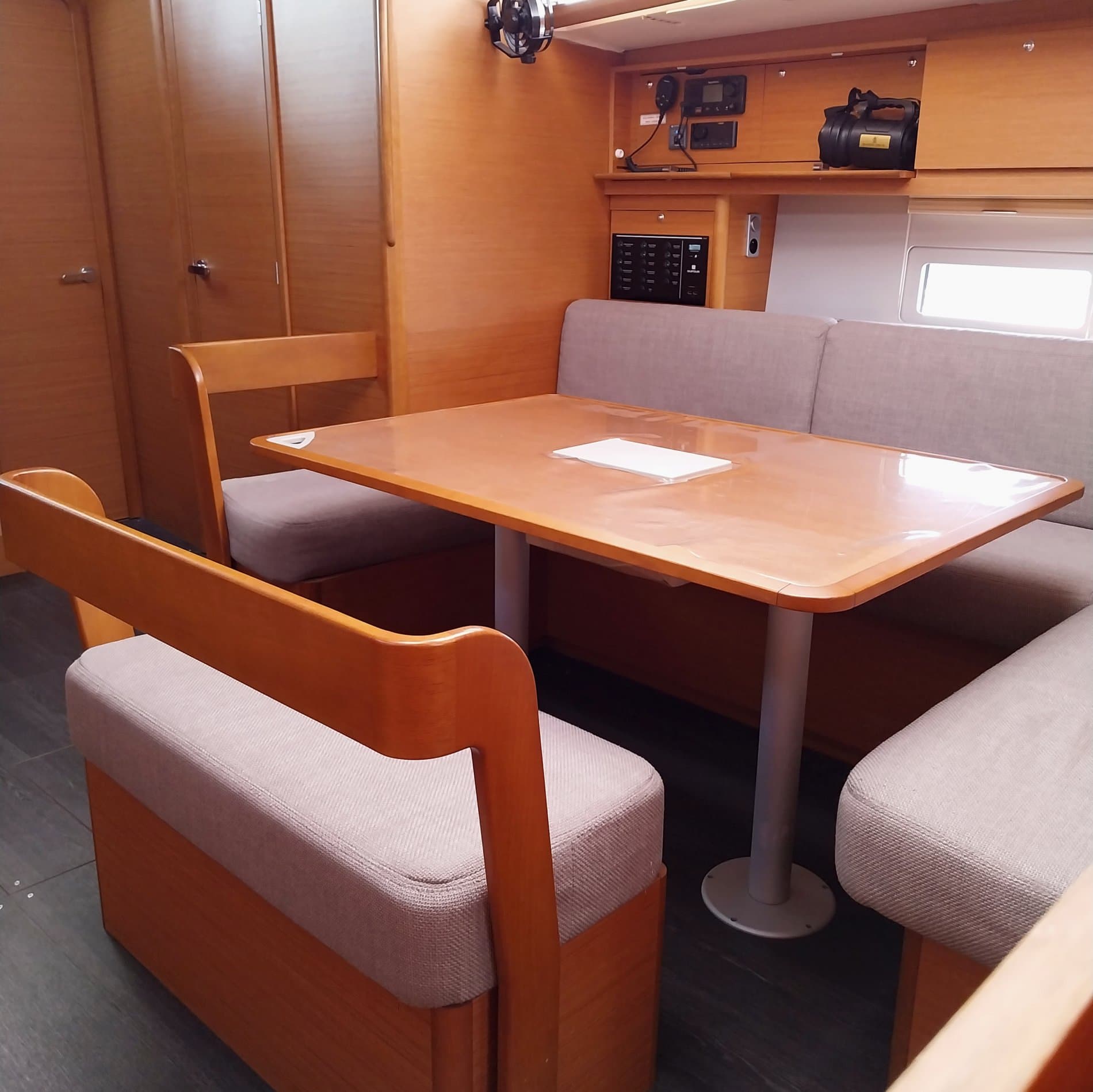 Dufour 43 Penelope – bilde 3 av 10