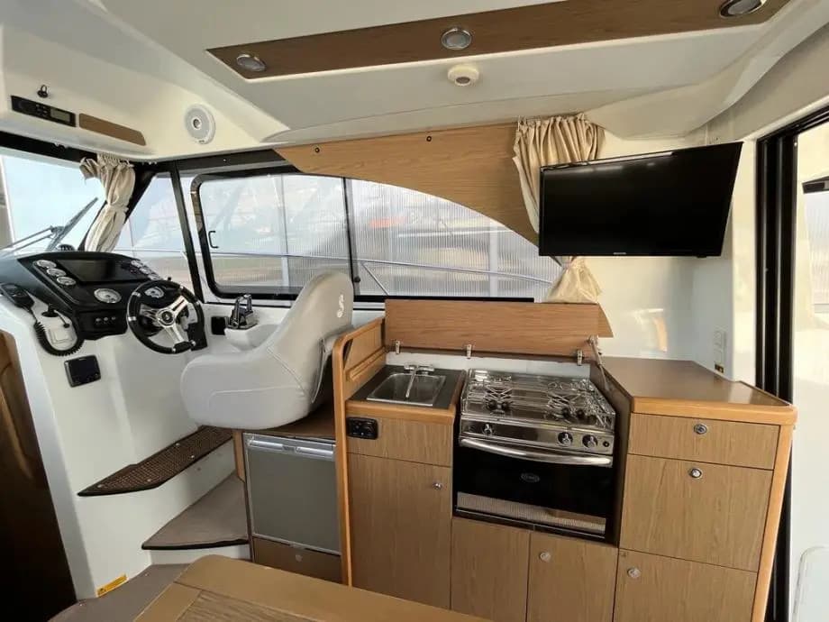 Beneteau Antares 32 Antares 32 Fly – bilde 3 av 14