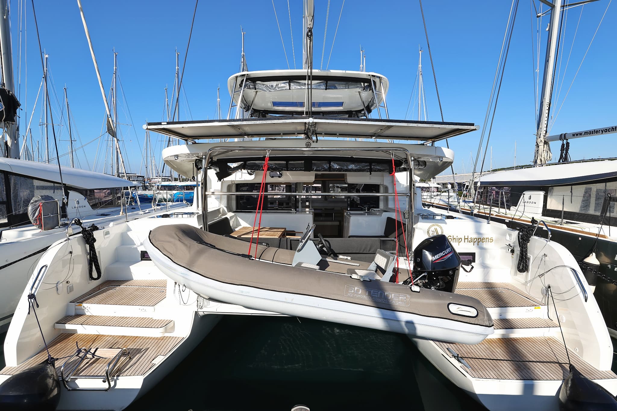 Lagoon 46 SHIP HAPPENS – bilde 3 av 59