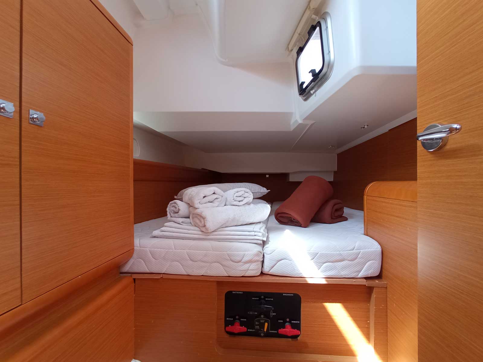 Jeanneau Sun Odyssey 439 Blue Swan – bilde 2 av 9
