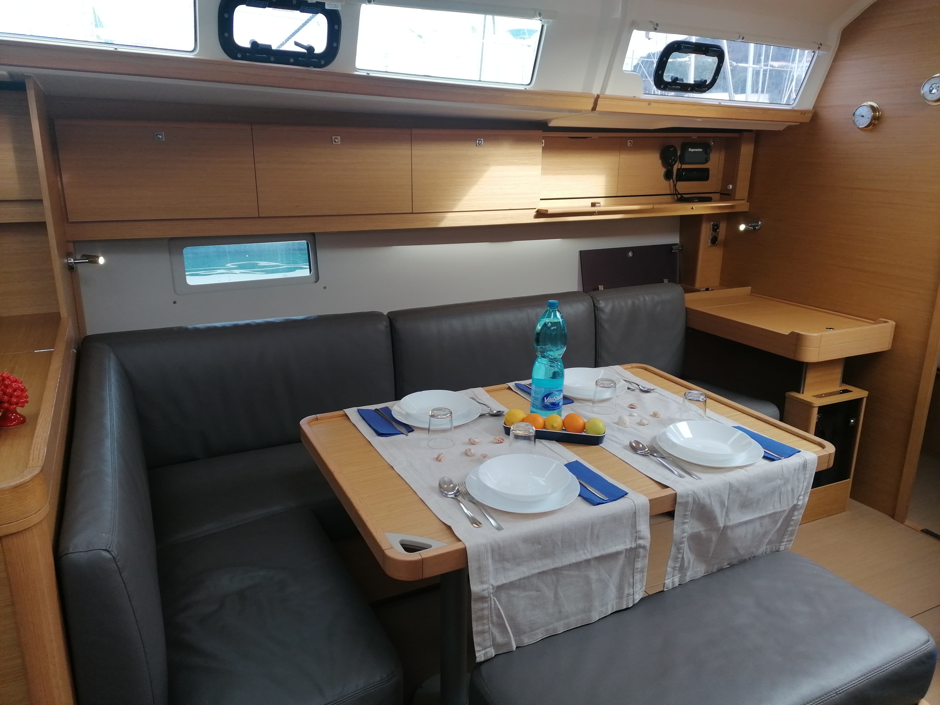 Dufour 460 Grand Large Serendipity – bilde 4 av 14