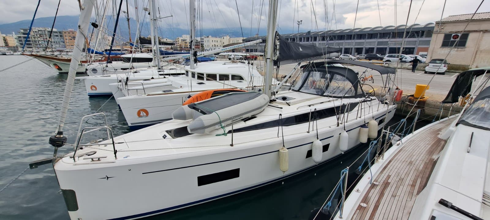 Bavaria C42 Nirvana – bilde 3 av 14