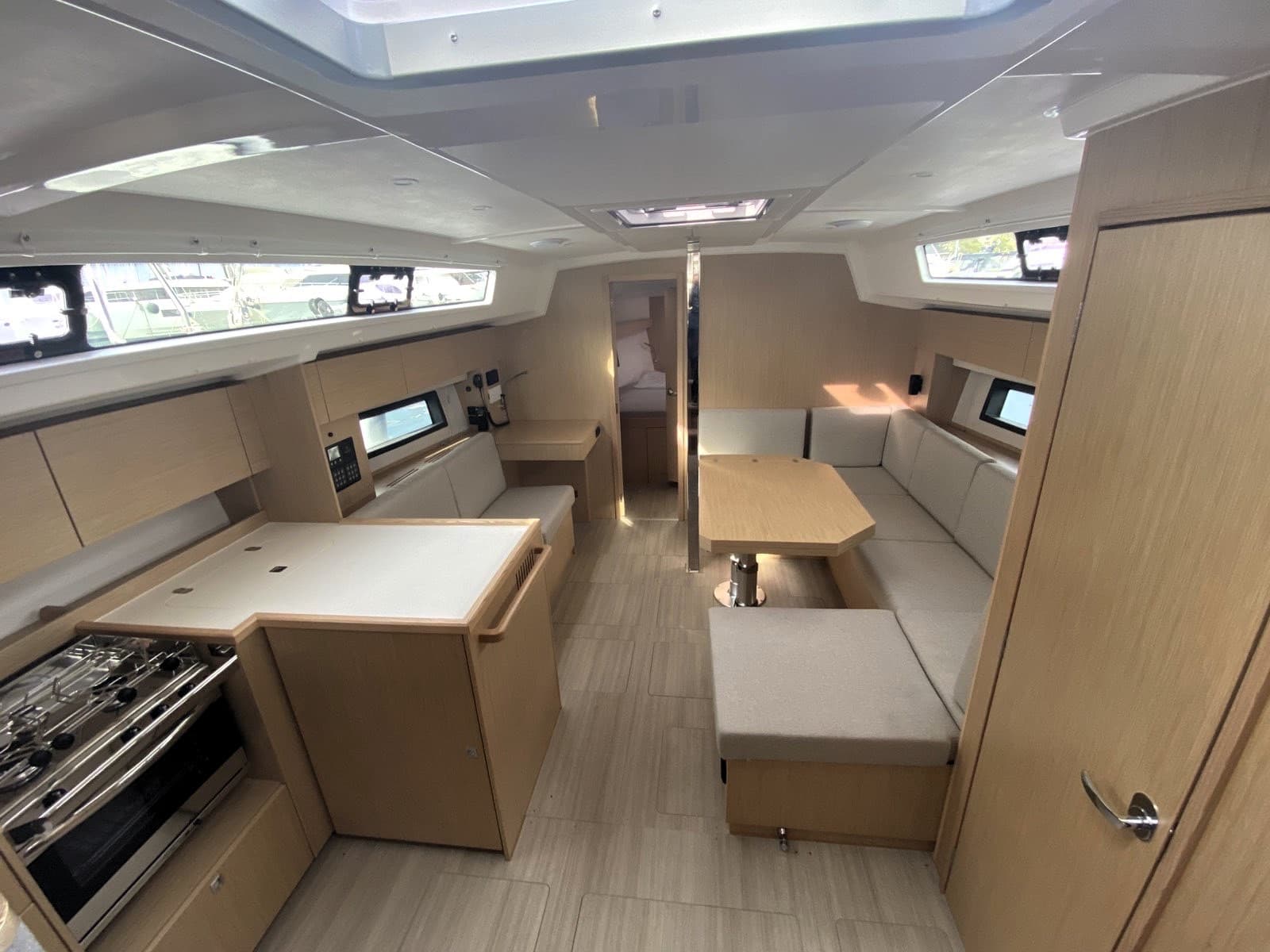 Bavaria C42 CHRISTOS – bilde 5 av 14