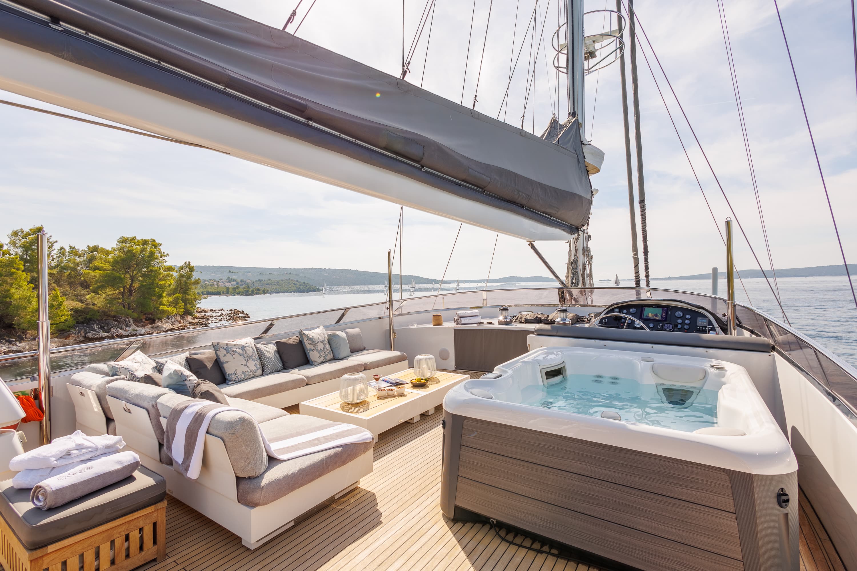 Motoryacht San Limi – bilde 4 av 32
