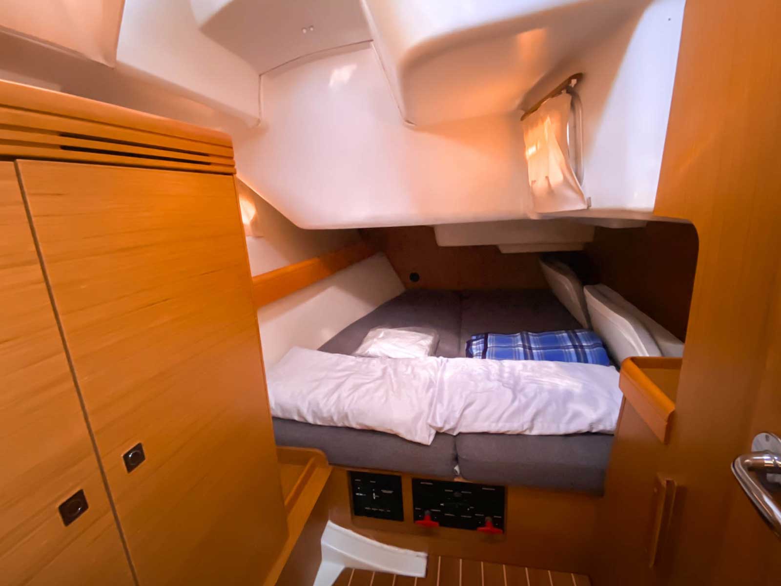 Jeanneau Sun Odyssey 42 i Cassiopea – bilde 2 av 11