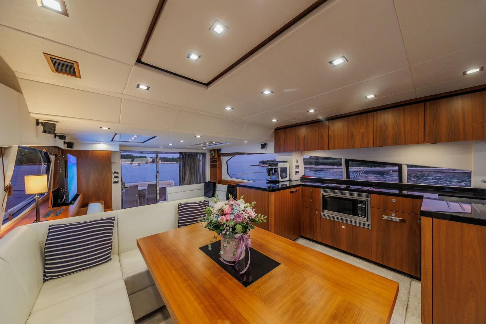 Sunseeker Manhattan 63 2 Drunk – bilde 2 av 12