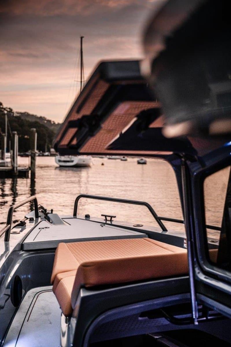 Axopar 37 XC Cross Cabin Voreus – bilde 4 av 11